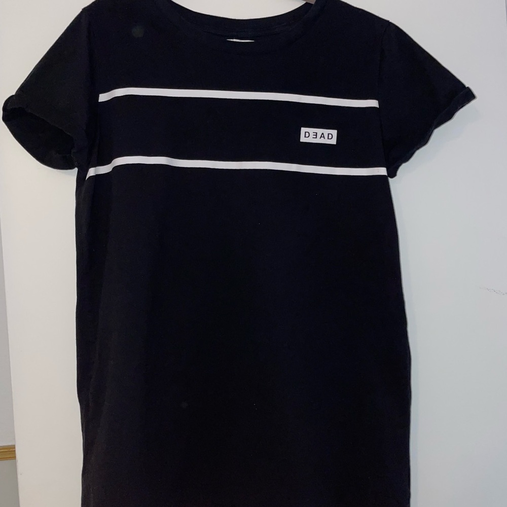 Cool DEAD Black and White Tee